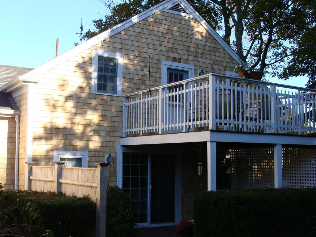 Candleberry Inn On Cape Cod Брустер Екстер'єр фото
