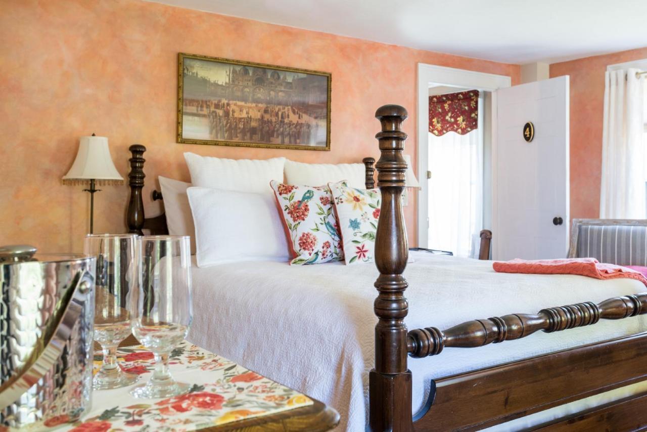 Candleberry Inn On Cape Cod Брустер Екстер'єр фото